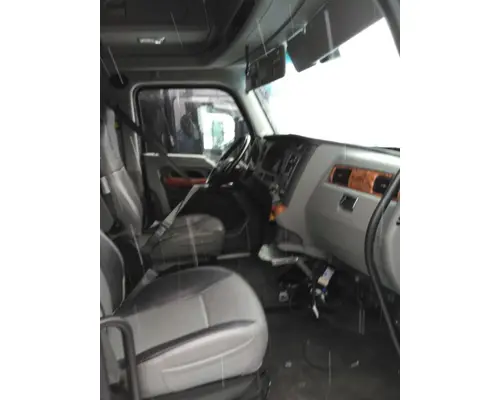KENWORTH T680 CAB