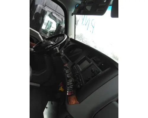 KENWORTH T680 CAB