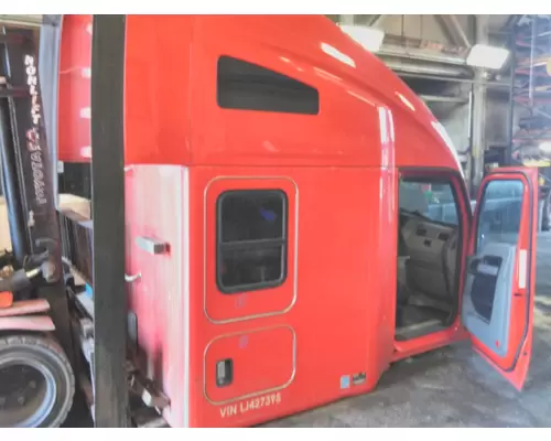 KENWORTH T680 CAB