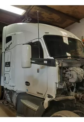 KENWORTH T680 CAB