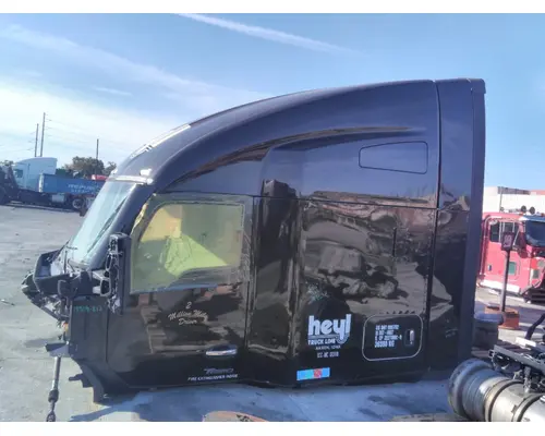 KENWORTH T680 CAB
