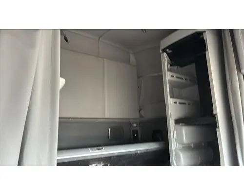 KENWORTH T680 CAB