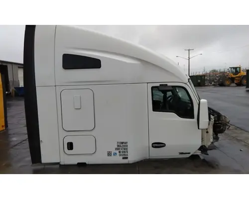 KENWORTH T680 CAB