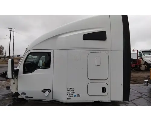 KENWORTH T680 CAB
