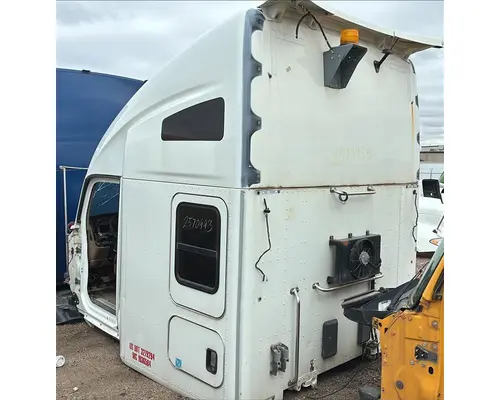 KENWORTH T680 CAB
