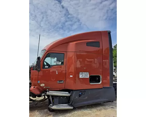 KENWORTH T680 CAB