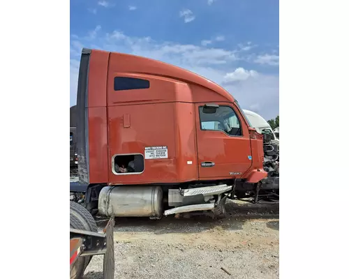 KENWORTH T680 CAB