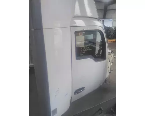 KENWORTH T680 CAB