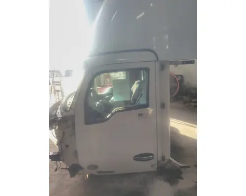 KENWORTH T680 CAB