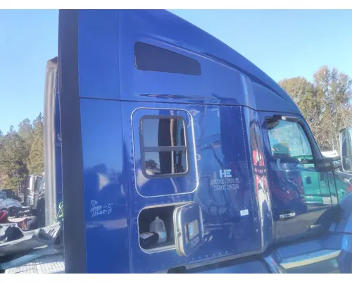 KENWORTH T680 CAB