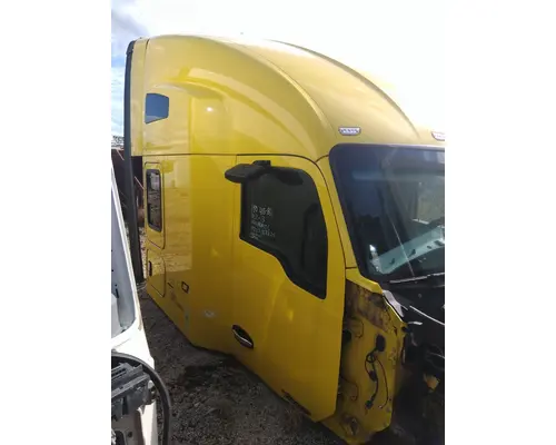 KENWORTH T680 CAB