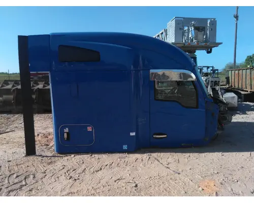 KENWORTH T680 CAB