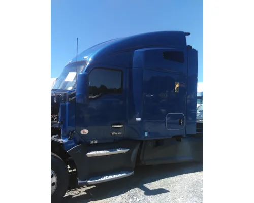 KENWORTH T680 CAB