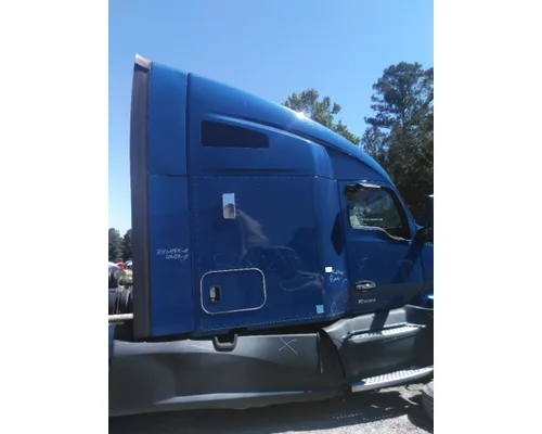 KENWORTH T680 CAB