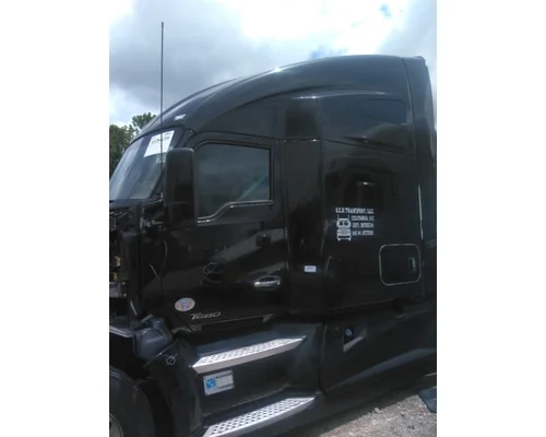 KENWORTH T680 CAB