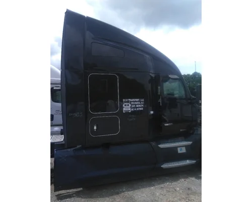 KENWORTH T680 CAB