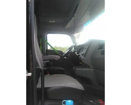KENWORTH T680 CAB