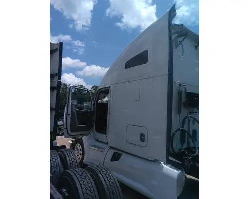 KENWORTH T680 CAB