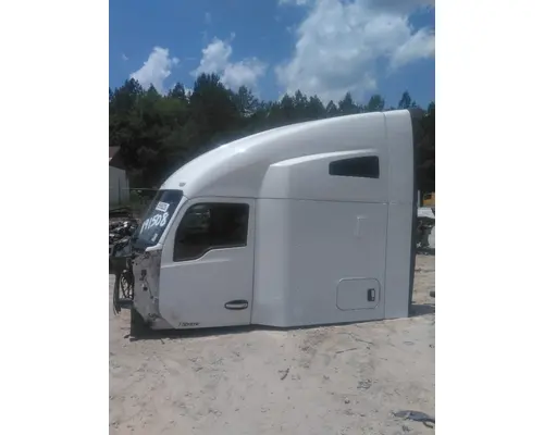 KENWORTH T680 CAB