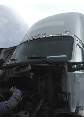 KENWORTH T680 CAB