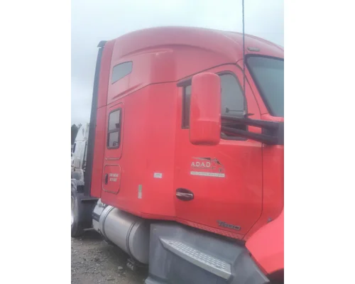 KENWORTH T680 CAB