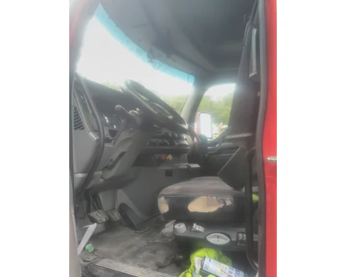 KENWORTH T680 CAB