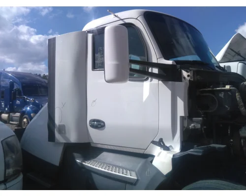 KENWORTH T680 CAB