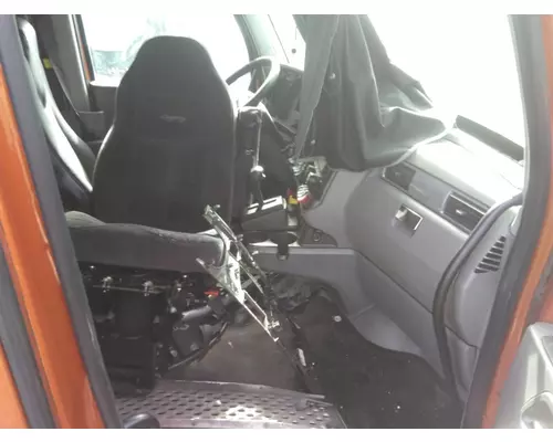KENWORTH T680 CAB