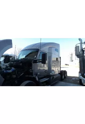 KENWORTH T680 CAB