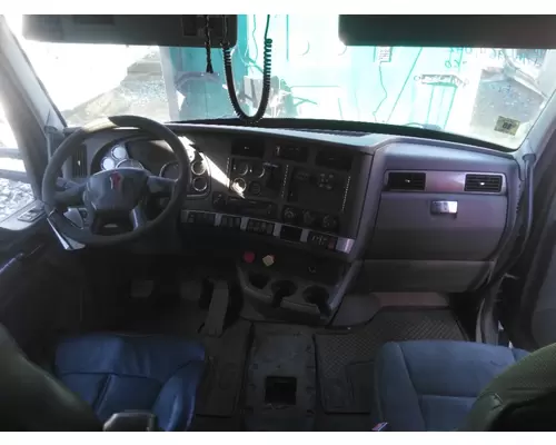 KENWORTH T680 CAB