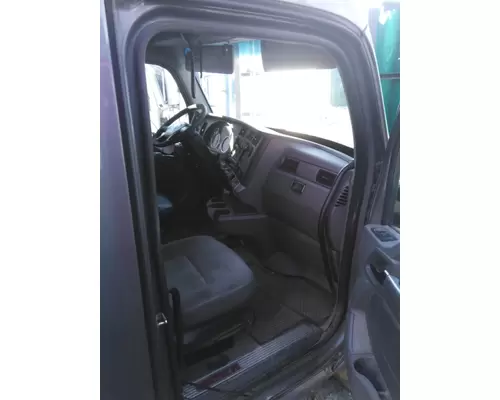 KENWORTH T680 CAB