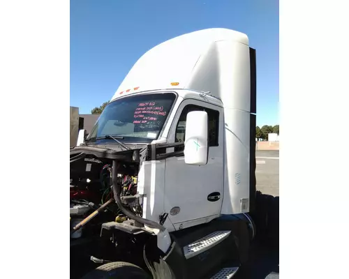 KENWORTH T680 CAB