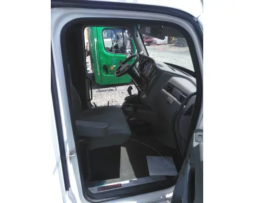 KENWORTH T680 CAB