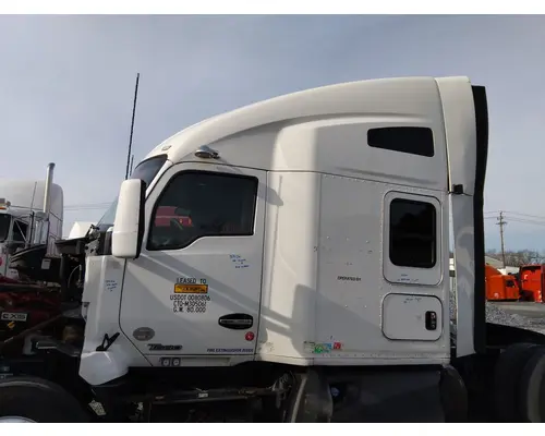 KENWORTH T680 CAB