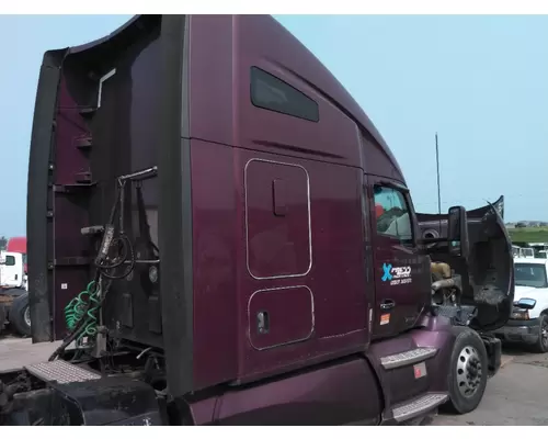 KENWORTH T680 CAB