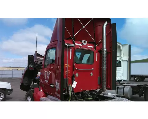 KENWORTH T680 CAB