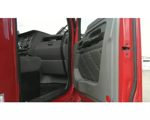 KENWORTH T680 CAB