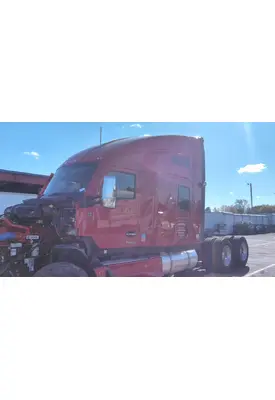 KENWORTH T680 CAB