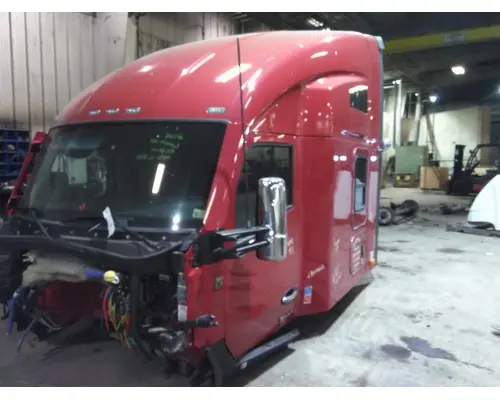 KENWORTH T680 CAB