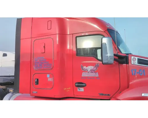 KENWORTH T680 CAB