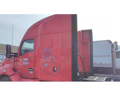 KENWORTH T680 CAB