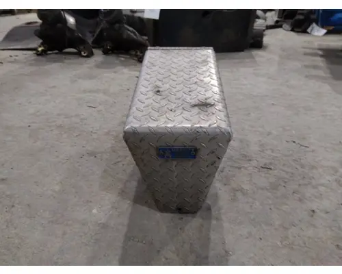 KENWORTH T680 CHAIN HANGER