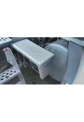 KENWORTH T680 CHAIN HANGER