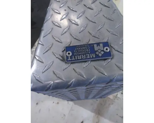 KENWORTH T680 CHAIN HANGER