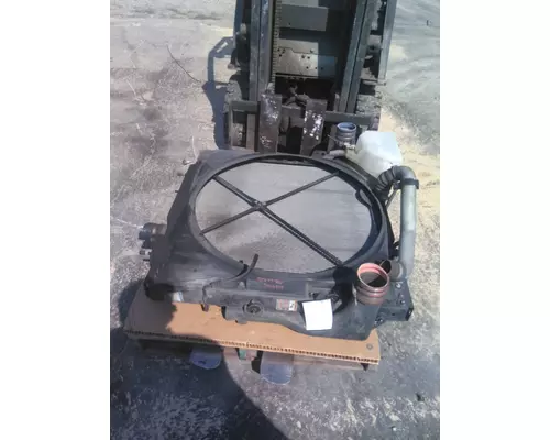 KENWORTH T680 COOLING ASSEMBLY (RAD, COND, ATAAC)
