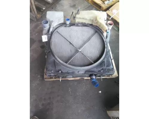 KENWORTH T680 COOLING ASSEMBLY (RAD, COND, ATAAC)