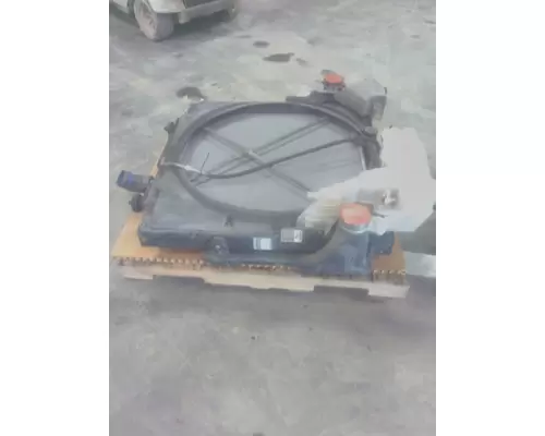 KENWORTH T680 COOLING ASSEMBLY (RAD, COND, ATAAC)