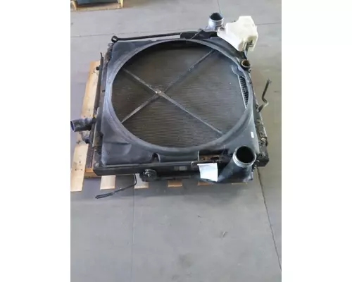 KENWORTH T680 COOLING ASSEMBLY (RAD, COND, ATAAC)