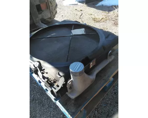 KENWORTH T680 COOLING ASSEMBLY (RAD, COND, ATAAC)