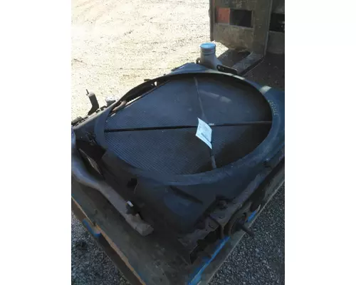 KENWORTH T680 COOLING ASSEMBLY (RAD, COND, ATAAC)